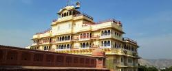 Jaipur Sightseeing Tour by Car with Guide 