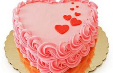 Dazzling Heart shape Anniversary Cake delivery in delhi